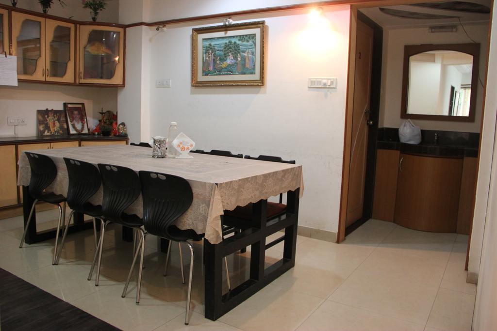 Sohum Habitat Goregaon Exhibition Centre Hotel Mumbai Exterior foto
